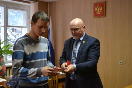 Пополнили ряды народных дружинников..